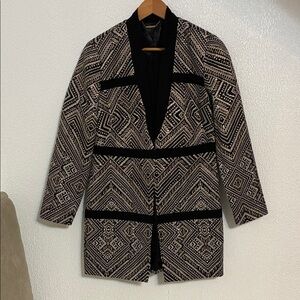 NWT Chico’s Black Label Black & Gold Jacquard Topper Jacket Sz 0 Small
